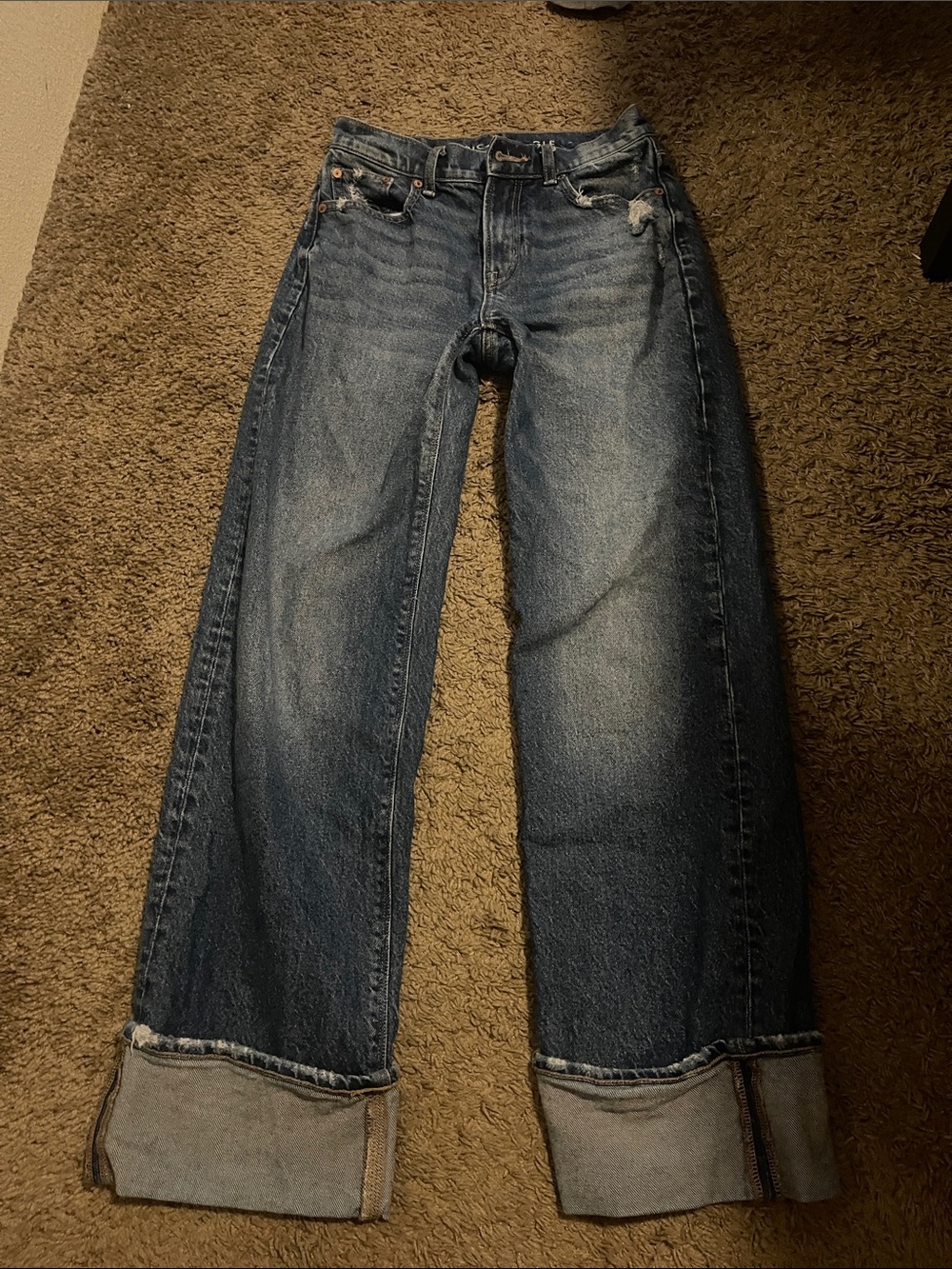 American Eagle Outfitters Wide-Leg Cuffed Jeans in Blue